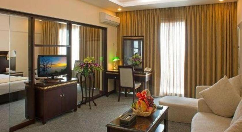 Huu Nghi Hotel Hai Phong Exterior photo