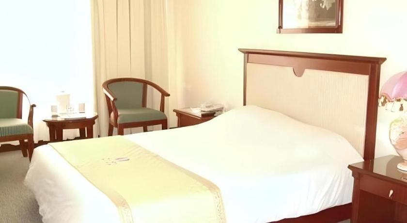 Huu Nghi Hotel Hai Phong Exterior photo
